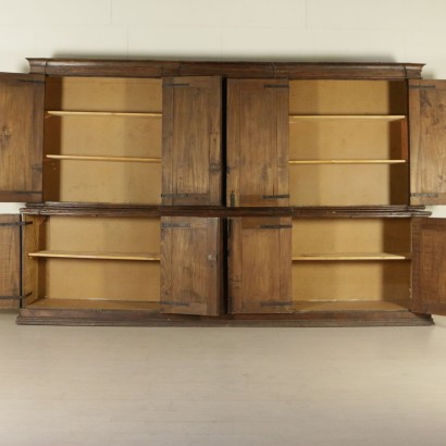 Grande credenza a due corpi