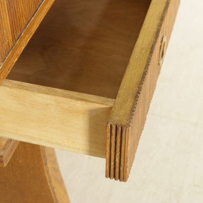 Mobile anni 40 - particolare