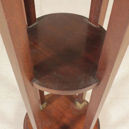 Portavasi con marmo - particolare