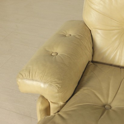 di mano in mano, poltrone anni 70-80, poltrone anni 70, anni 70, poltrona anni 80, anni 80, poltrone vintage, poltrone di modernariato