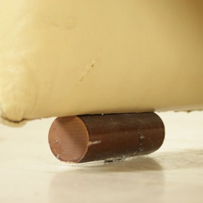 di mano in mano, poltrone anni 70-80, poltrone anni 70, anni 70, poltrona anni 80, anni 80, poltrone vintage, poltrone di modernariato