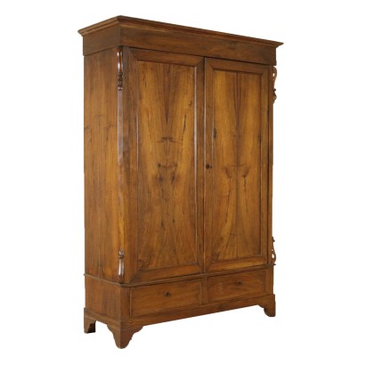 Kleiderschrank mit zwei türen