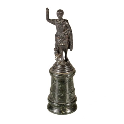 di mano in mano, scultura romana, scultura base marmo, scultura antica, scultura antiquariato, scultura 900, scultura novecento, scultura italiana