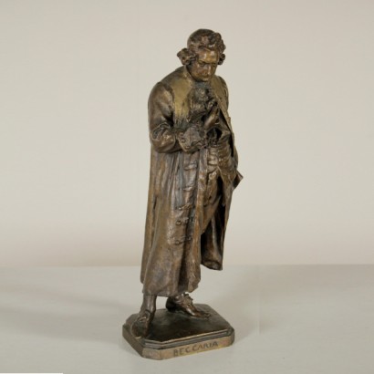 La statue en bronze de Cesare Beccaria