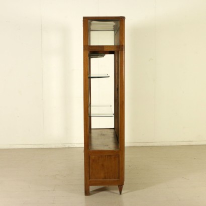 di mano in mano, vetrina inizi 900, vetrina 900, vetrina antica, vetrina antiquariato, vetrina in noce, vetrina di antiquariato