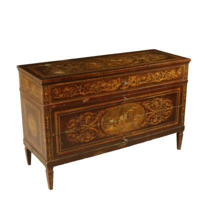 Comò in Stile Neoclassico