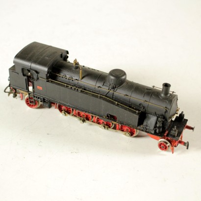 {* $ 0 $ *}, tren rivarossi, tren rivarossi, locomotora rivarossi, locomotora rivarossi, tren antiguo, tren de los 70, tren de los 80, tren rivarossi antiguo, modelado antiguo, modelo antiguo, modelo de tren