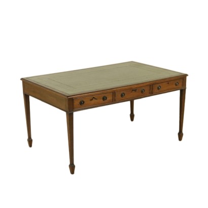 Schreibtisch im stil