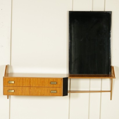 {* $ 0 $ *}, toilette années 50-60, toilette années 50, toilette années 60, toilette miroir, toilette miroir années 60, toilette miroir années 50, toilette décorée, dessus en verre, toilette dessus en verre