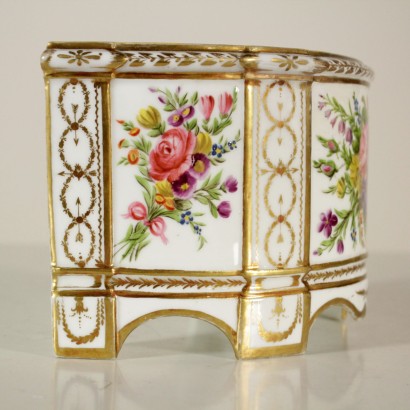 di mano in mano, fioriera in ceramica sevres, ceramica di sevres, fioriera in ceramica, fioriera antica, fioriera antiquariato, fioriera manifattura di Sèvres, manifattura di Sèvres, fioriera di antiquariato