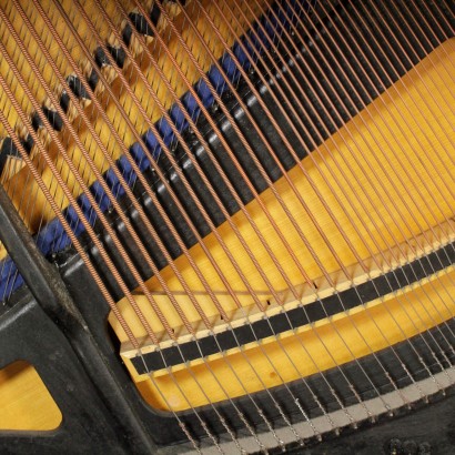 pianoforte verticale, pianoforte antico, pianoforte antiquariato, pianoforte di antiquariato, pianoforte Grotrian-Steinweg, Grotrian-Steinweg, produzione Grotrian-Steinweg, pianoforte 900, pianoforte del 900