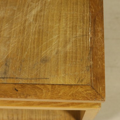 Etagere anni 40-particolare