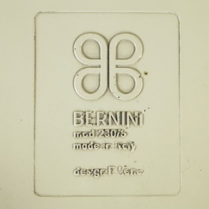 di mano in mano, tavolo Fabio Lenci, tavolo bernini, lenci per bernini, tavolo di design, design italiano, bernini design, anni 70, tavolo anni 70, tavolo di lenci, tavolo lenci bernini,Fabio Lenci,Fabio Lenci