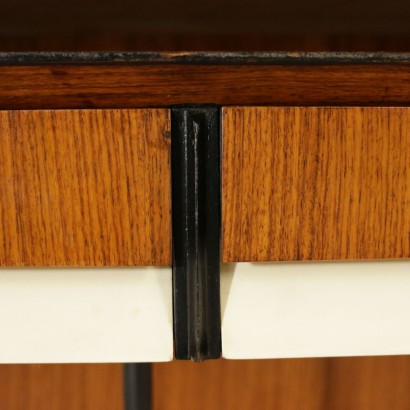 modernariato, modernariato di design, credenza, credenza modernariato, credenza di modernariato, credenza italiana, credenza vintage, credenza anni '60, credenza design anni 60