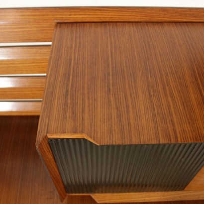 modernariato, modernariato di design, credenza, credenza modernariato, credenza di modernariato, credenza italiana, credenza vintage, credenza anni '60, credenza design anni 60