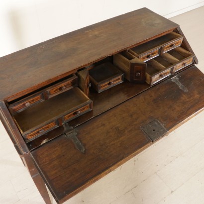 antiquariato, tavolino, antiquariato tavolini, tavolino antico, tavolino antico italiano, tavolino di antiquariato, tavolino neoclassica, tavolino del 900