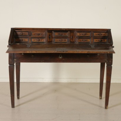 antiquariato, tavolino, antiquariato tavolini, tavolino antico, tavolino antico italiano, tavolino di antiquariato, tavolino neoclassica, tavolino del 900