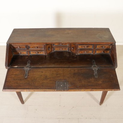 antiquariato, tavolino, antiquariato tavolini, tavolino antico, tavolino antico italiano, tavolino di antiquariato, tavolino neoclassica, tavolino del 900