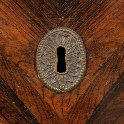 Comò Neoclassico-particolare