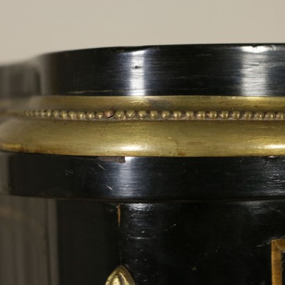 Credenza Napoleone III-particolare