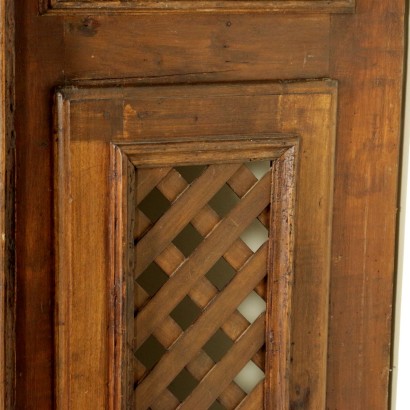 Boiserie carved-detail