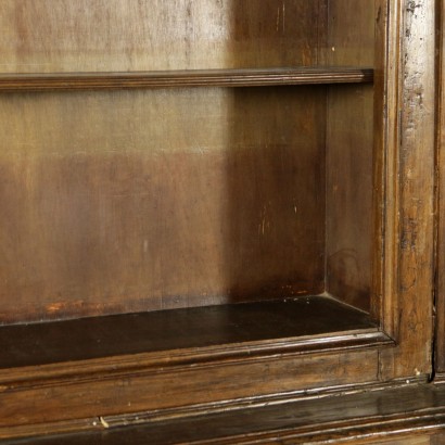 Boiserie carved-detail