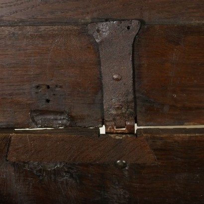 Cassapanca apribile sul fronte-particolare