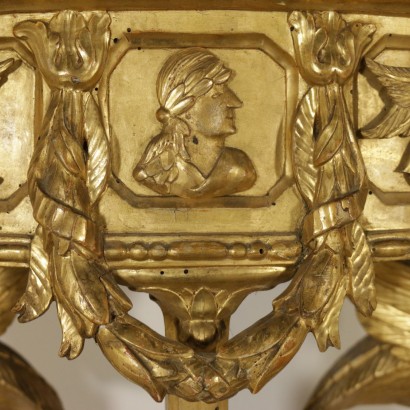 Console, Néoclassique-particulier