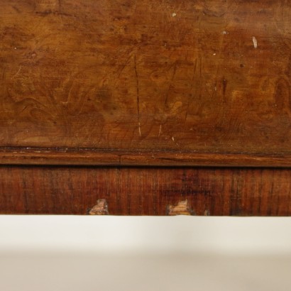 moderne Antiquitäten, moderne Design-Antiquitäten, Tisch, moderner Antik-Tisch, moderner Antiquitäten-Tisch, italienischer Tisch, Vintage-Tisch, 40er-50er-Jahre-Tisch, 40-50er-Designer-Tisch