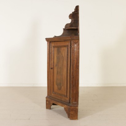 Antiquitäten, Eckschrank, antike Eckschränke, antiker Eckschrank, alter italienischer Eckschrank, antiker Eckschrank, neoklassizistischer Eckschrank, 19. Jahrhundert Eckschrank