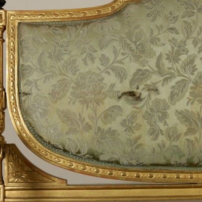 Divano dorato-particolare