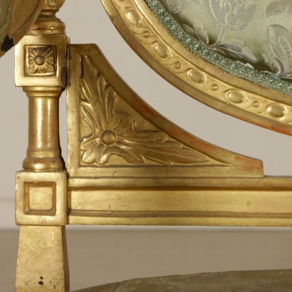 Divano dorato-particolare