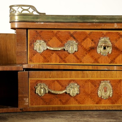 antiquariato, scrittoio, antiquariato scrittoi, scrittoio antico, scrittoio antico italiano, scrittoio di antiquariato, scrittoio 900, scrittoio del 900