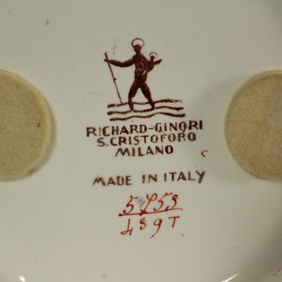 Coppia di vasi San Cristoforo-particolare