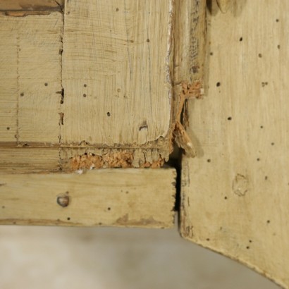 Scrivania con alzata-particolare