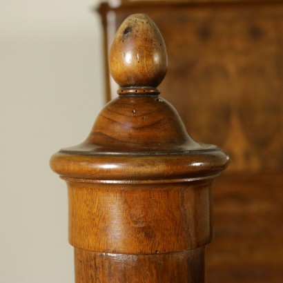 Letto matrimoniale-particolare