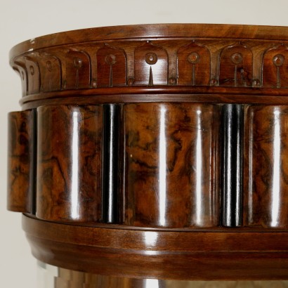 Antiquitäten, Vitrine, antike Vitrine, antike Vitrine, antike italienische Vitrine, antike Vitrine, neoklassische Vitrine, Vitrine des 20. Jahrhunderts