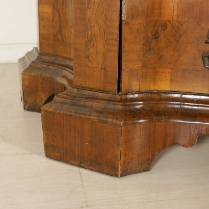 Antiquitäten, Sekretär, Antiker Sekretär, Antiker Sekretär, Antiker italienischer Sekretär, Antiker Sekretär, neoklassischer Sekretär, Sekretär aus dem 19. Jahrhundert