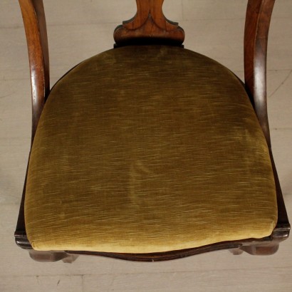 Gruppo 4 sedie-particolare