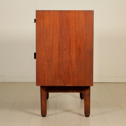 modernariato, modernariato di design, credenza, credenza modernariato, credenza di modernariato, credenza italiana, credenza vintage, credenza anni '60, credenza design anni 60