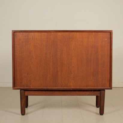 modernariato, modernariato di design, credenza, credenza modernariato, credenza di modernariato, credenza italiana, credenza vintage, credenza anni '60, credenza design anni 60