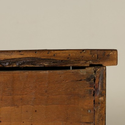 Coppia di Comodini Neoclassici