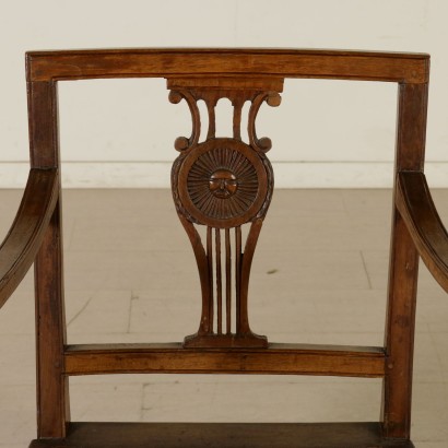 Coppia di Sedie e Poltrona Neoclassica-particolare