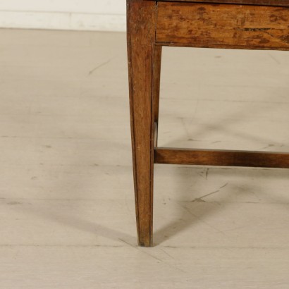 Coppia di Sedie e Poltrona Neoclassica-particolare