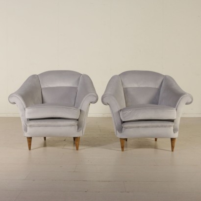 poltrone, poltrone di design, poltrone modernariato, poltrone vintage, poltrone in velluto, poltrone anni 40, poltrone anni 50, velluto operato, #dimanoinmano, #MadeInItaly, #madeinitaly, #poltrone, #poltronedidesign, #poltronemodernariato, #poltronevintage, #poltroneinvelluto, #poltroneanni40, #poltroneanni50