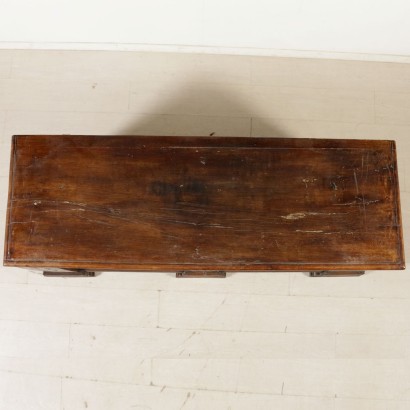 Cassapanca Intagliata-particolare