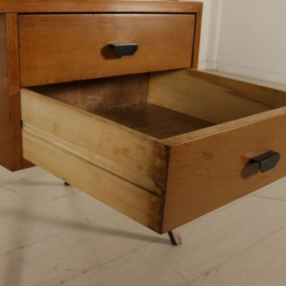 modernariato, modernariato di design, scrivania, scrivania modernariato, scrivania di modernariato, scrivania italiana, scrivania vintage, scrittoio anni '50, scrittoio design anni 50