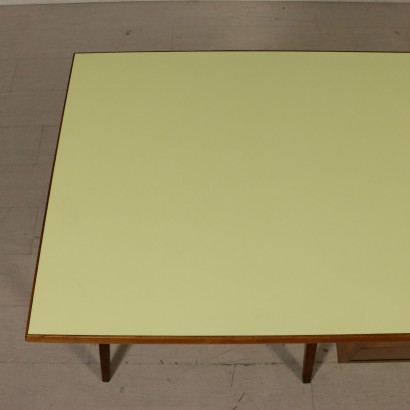 modernariato, modernariato di design, scrivania, scrivania modernariato, scrivania di modernariato, scrivania italiana, scrivania vintage, scrittoio anni '50, scrittoio design anni 50