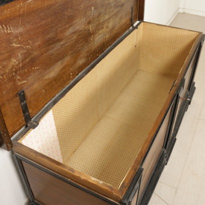 Cassapanca Veneta-particolare