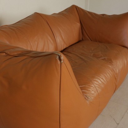 Sofá Mario Bellini, mario bellini, muñecas bellini, muñecas mario bellini, producción b & b italia, b & b italia, bellini para b & b italia